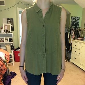 Free People sleeveless olive green buttoned vest